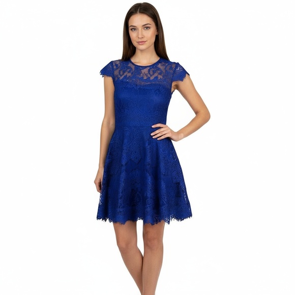 BB Dakota Dress 0 Royal Blue Fit & Flare Mini Cap‎ Sleeve Floral Elegant HOCO - Picture 3 of 11